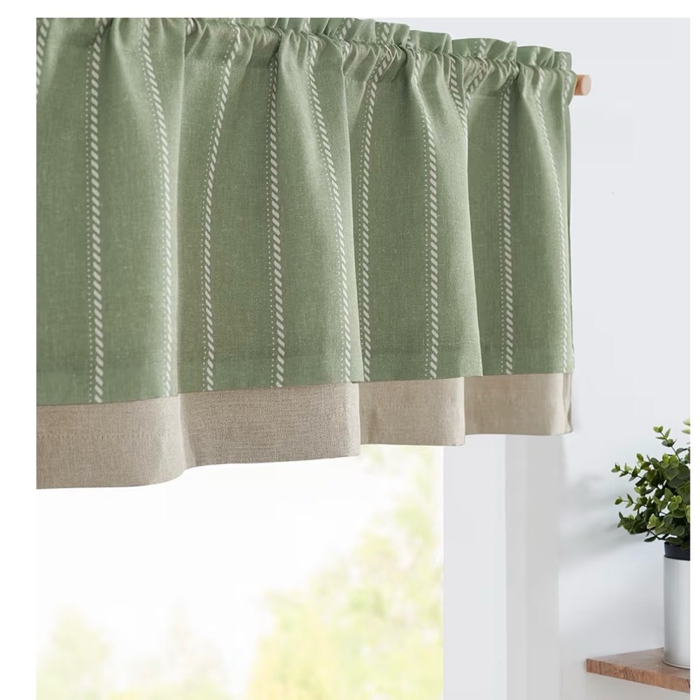 *Green Striped Valance with Natural Hem